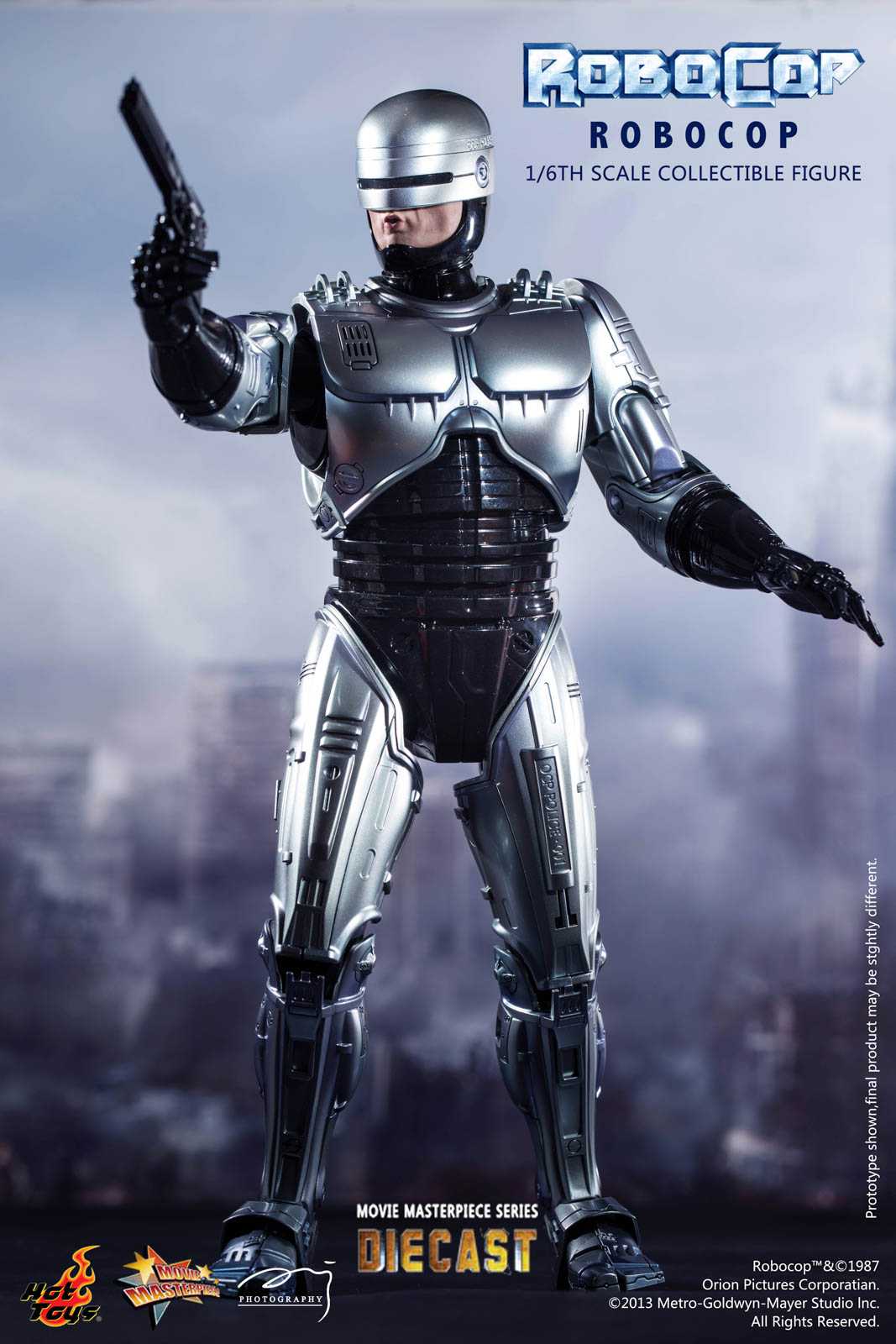 Best Metal Robot from Hot Toys | Figround