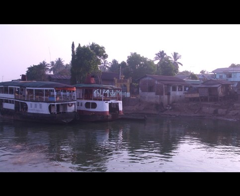 Burma Boats 14