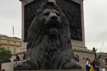 Landseer Lion 2 at Trafalgar Square