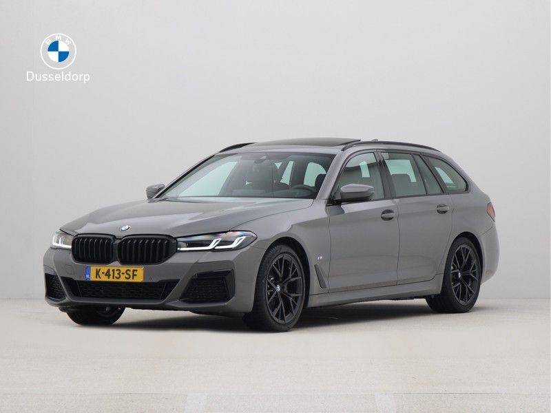 BMW 5 Serie Touring 520i High Executive M-Sport Automaat afbeelding 1