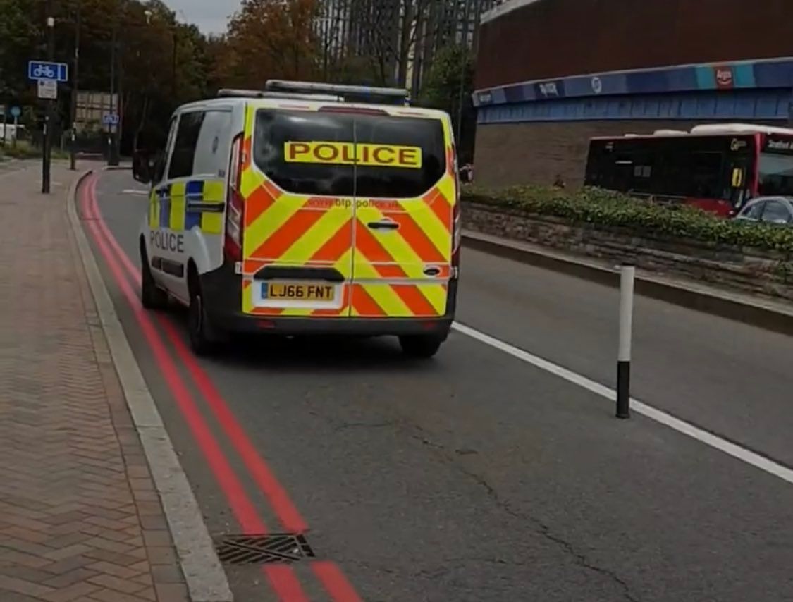 oh my god twitter doesn’t include alt text from images in their API