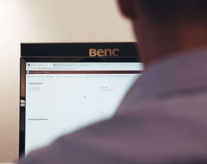 Boek facturen elektronisch in het boekhoudpakket bij debiteuren