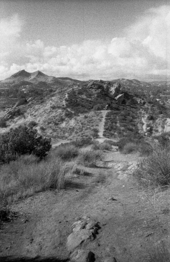 A path on the ridge of the rocks
