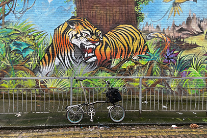 Tiger mural, Shoreditch