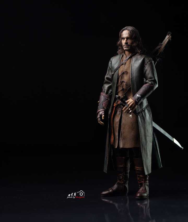 The Lord of the Rings Aragorn 1/6 Scale Figure