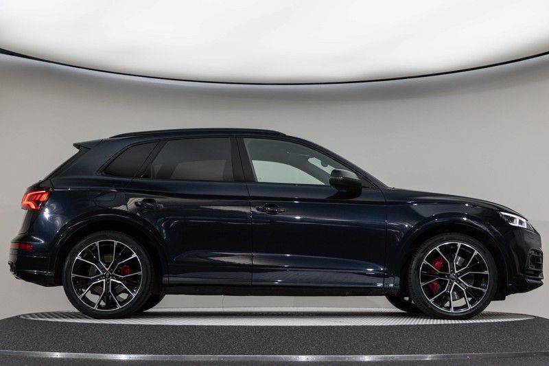 Audi SQ5 3.0 TDI 347pk Quattro Black Edition Panoramadak Luchtvering Valconaleder B&O Keyless ACC Navi-High Matrix Camera 21"Performance Pdc Verlengde fabrieksgarantie afbeelding 12