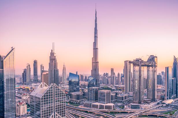 Burj Khalifa, The edge, smart buildings, IoT, futuristic buildings, BMS