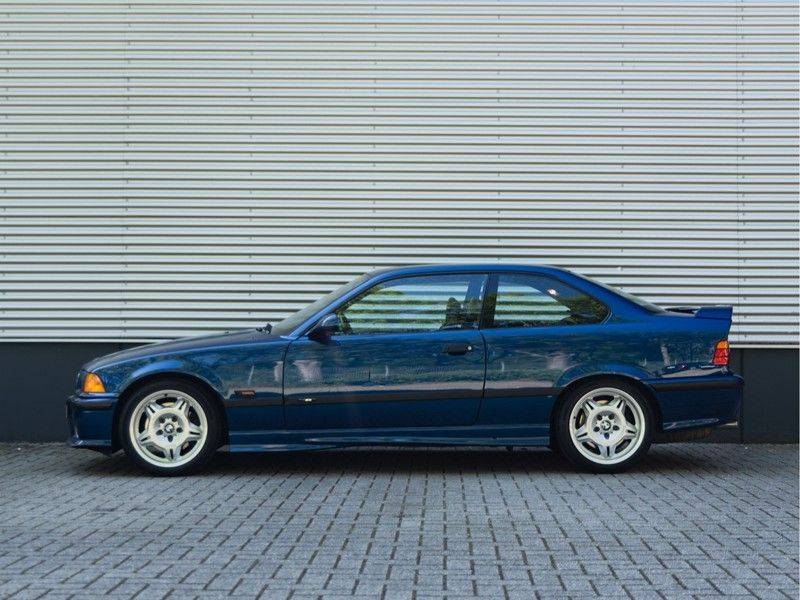 BMW 3 Serie Coupe M3 3.0 - 1st Owner - 1st Paint - ''Like New'' afbeelding 6