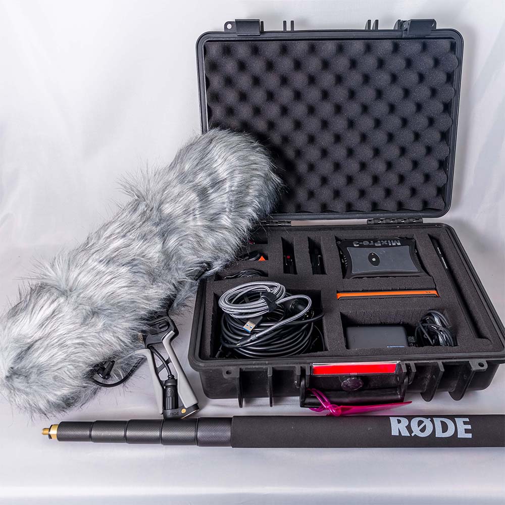 Image for Sound Recordist Kit With Blimp Mixpre 3 2xmkh 416 2xavx hero section