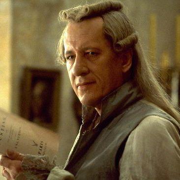 Джеффри Раш в образе маркиза де Сада. Кадр из фильма «Перо маркиза де Сада» (2000)