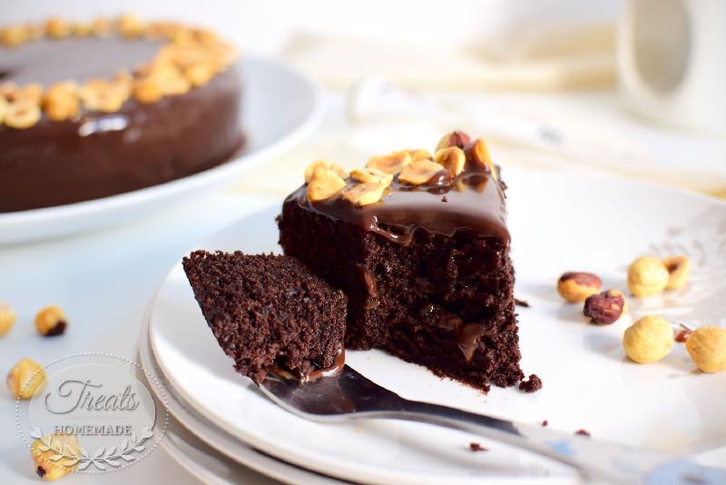 Chocolate Cake with Hazelnut