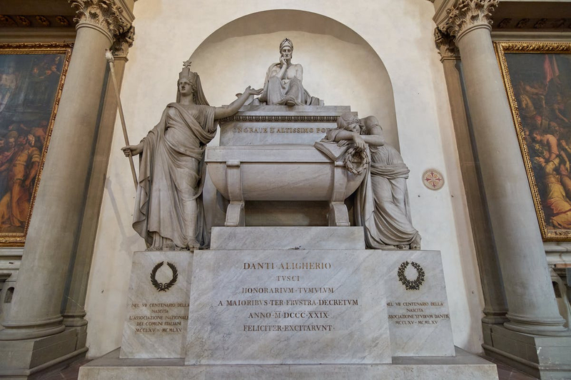 Monumentul funerar al poetului Dante Aligheri