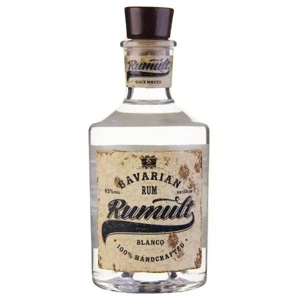 Image of the front of the bottle of the rum Rumult Blanco
