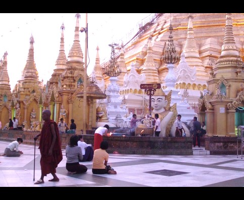 Burma Shwedagon 19