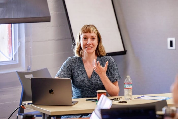 Cassie Evans during her workshop at SmashingConf 2022