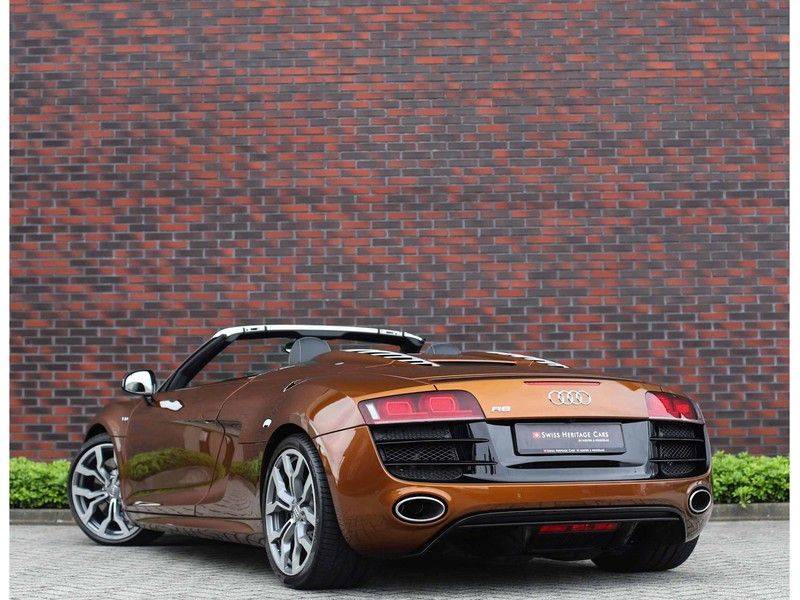 Audi R8 Spyder 5.2 V10 FSI *Magnetic Ride*B&O*Camera* afbeelding 3