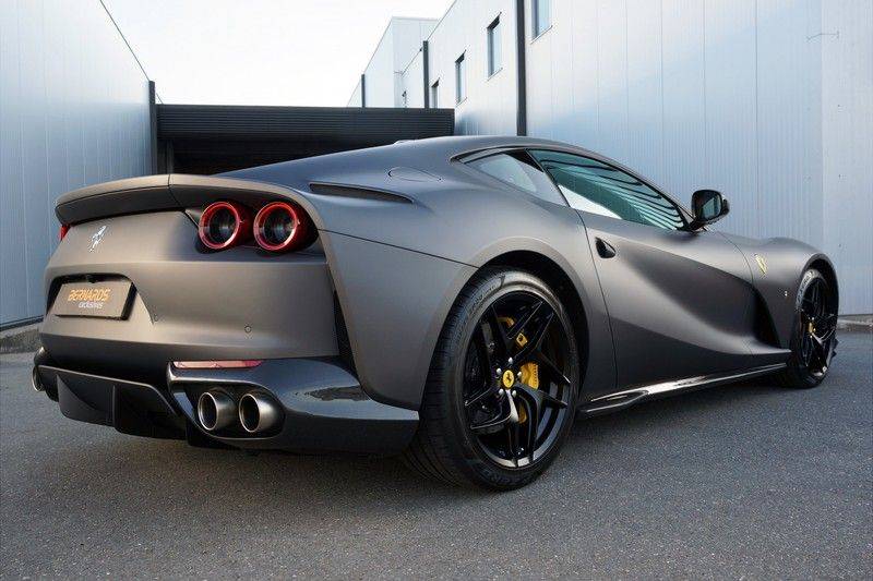 Ferrari 812 Superfast 6.5 V12 Nieuwprijs €509.554 afbeelding 3