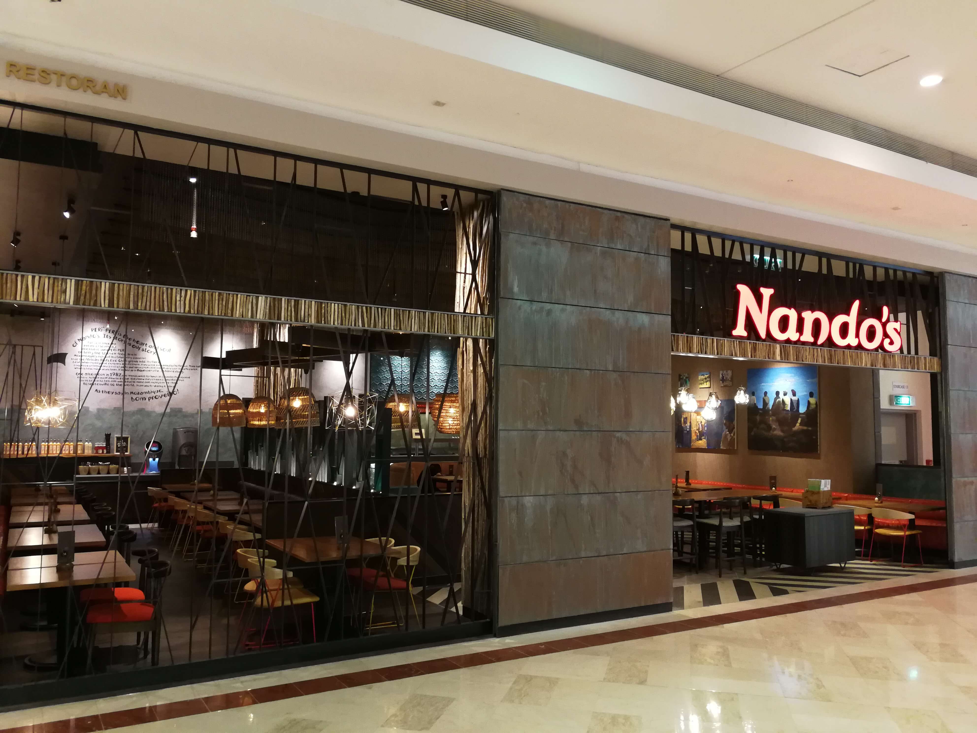 nandos