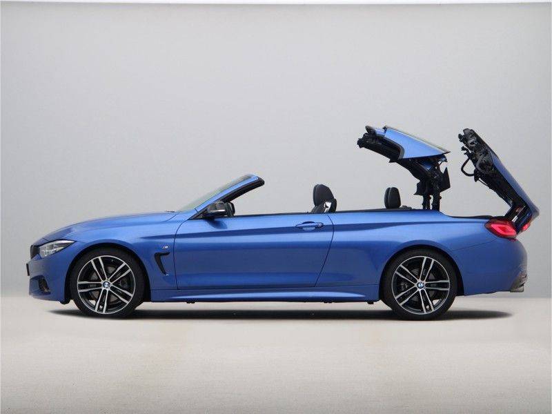 BMW 4 Serie 430i Cabrio High Exe M-Sport afbeelding 24