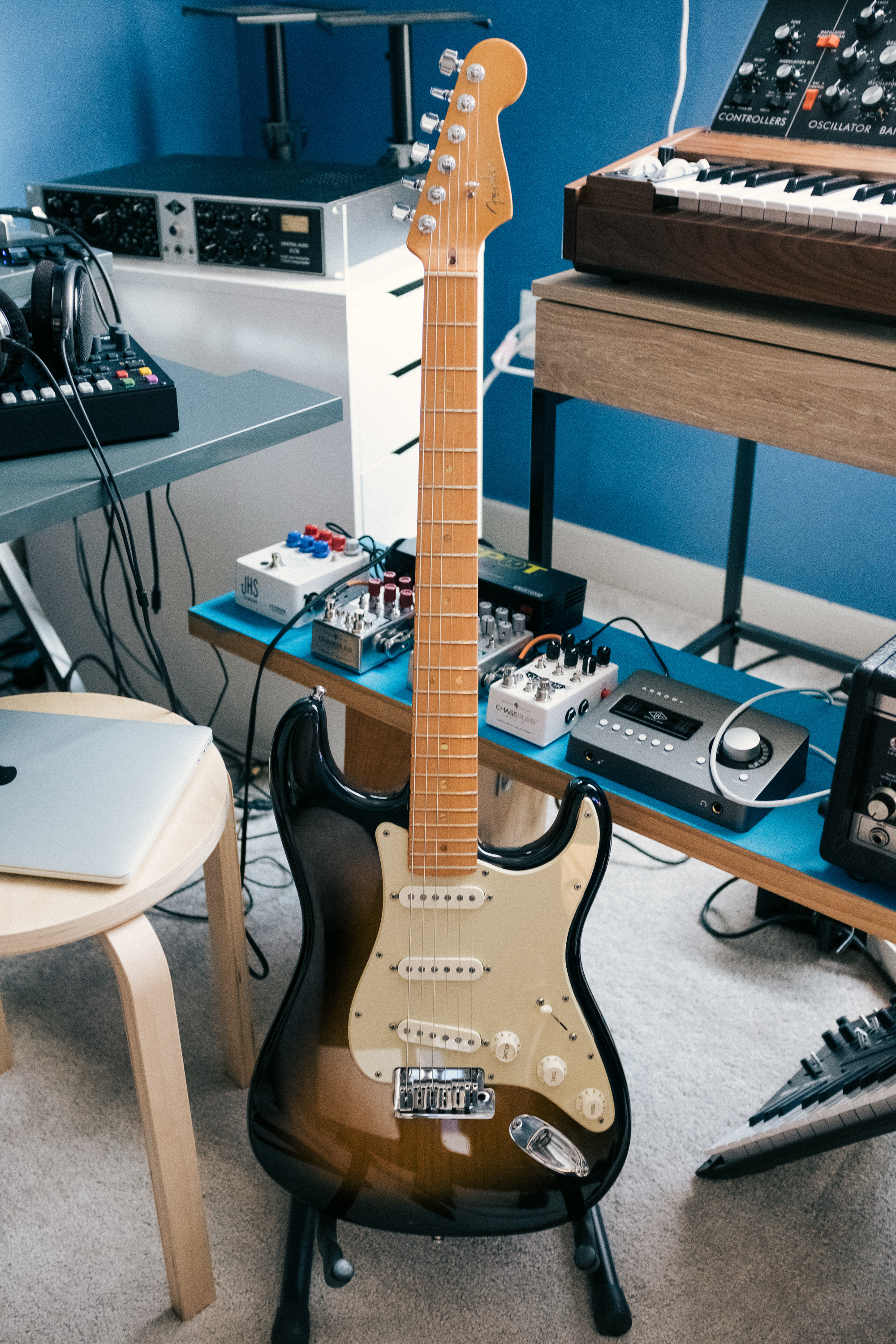 An image of the Fender Stratocaster.