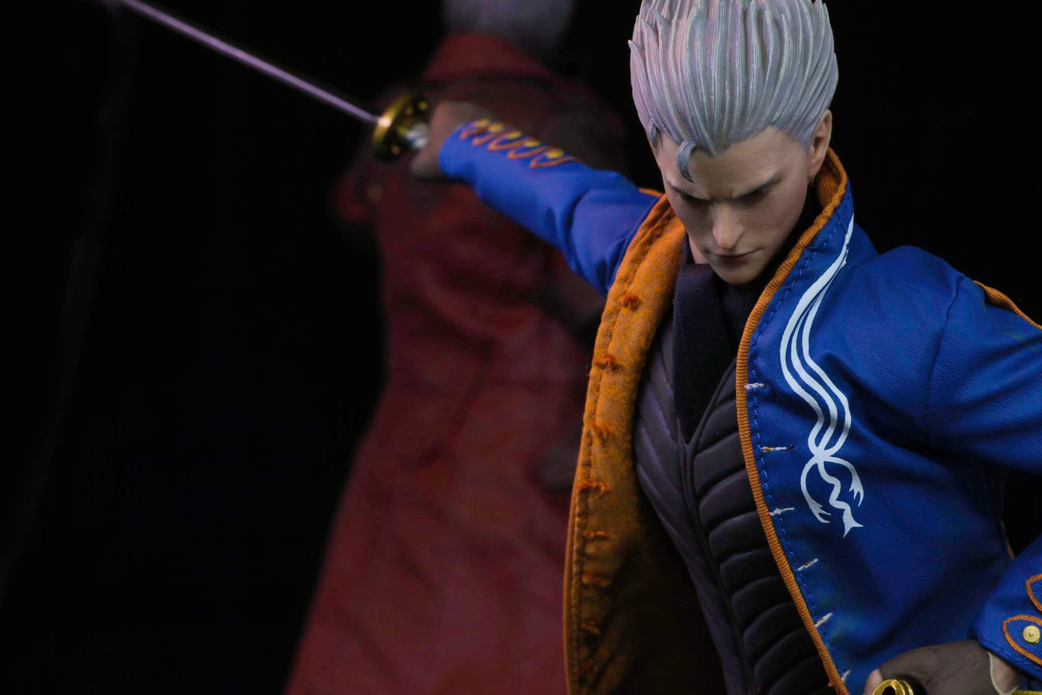 Is Vergil Stronger Than Dante? Just Fight!