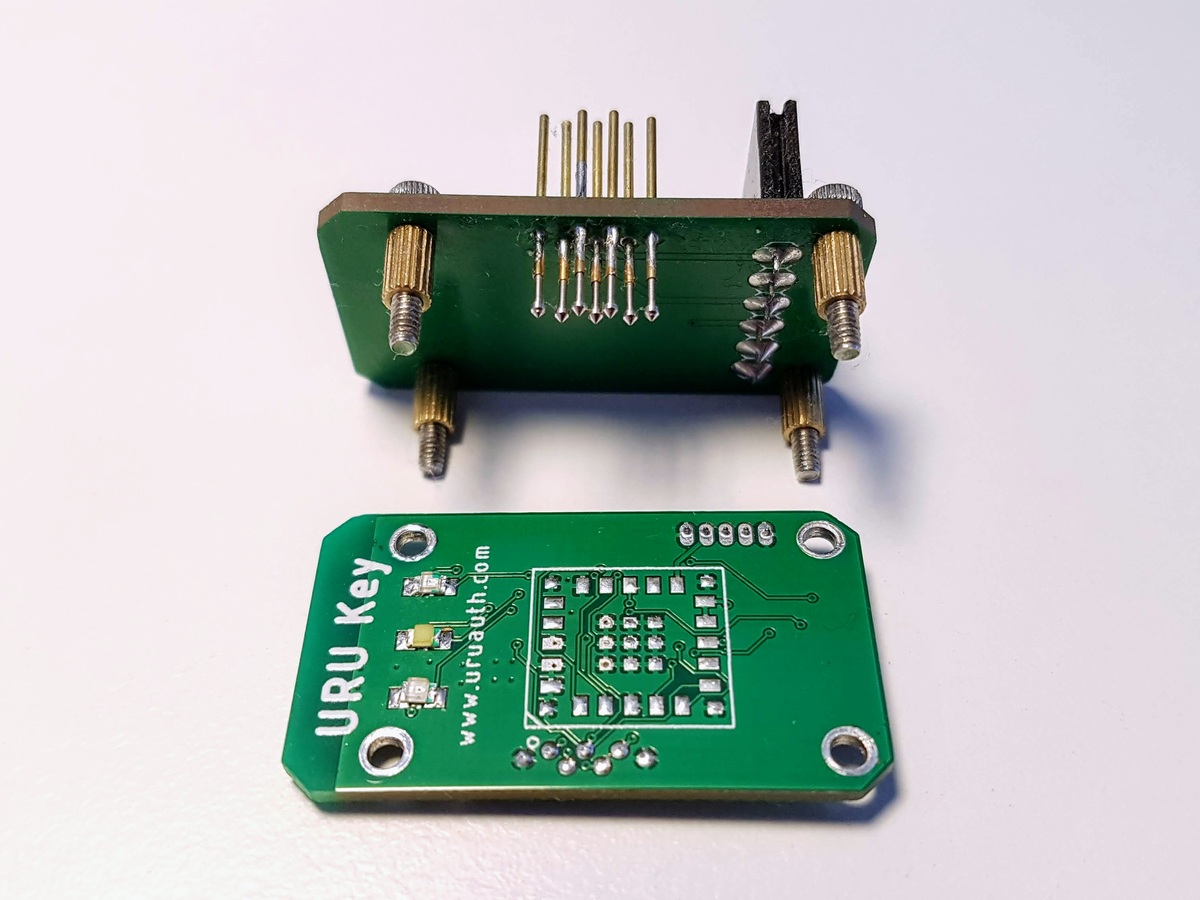 URU Key - the programming connector URU Key - the programming connector