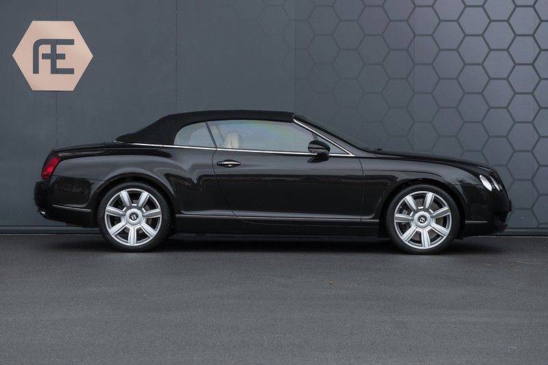 Bentley Continental GT 6.0 W12 GTC Massage Stoelen + Verwarmde Stoelen + Cruise Control afbeelding 8