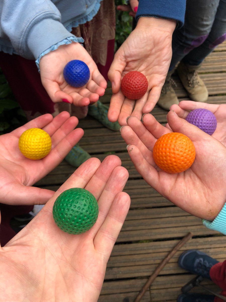 oh my god twitter doesn’t include alt text from images in their API