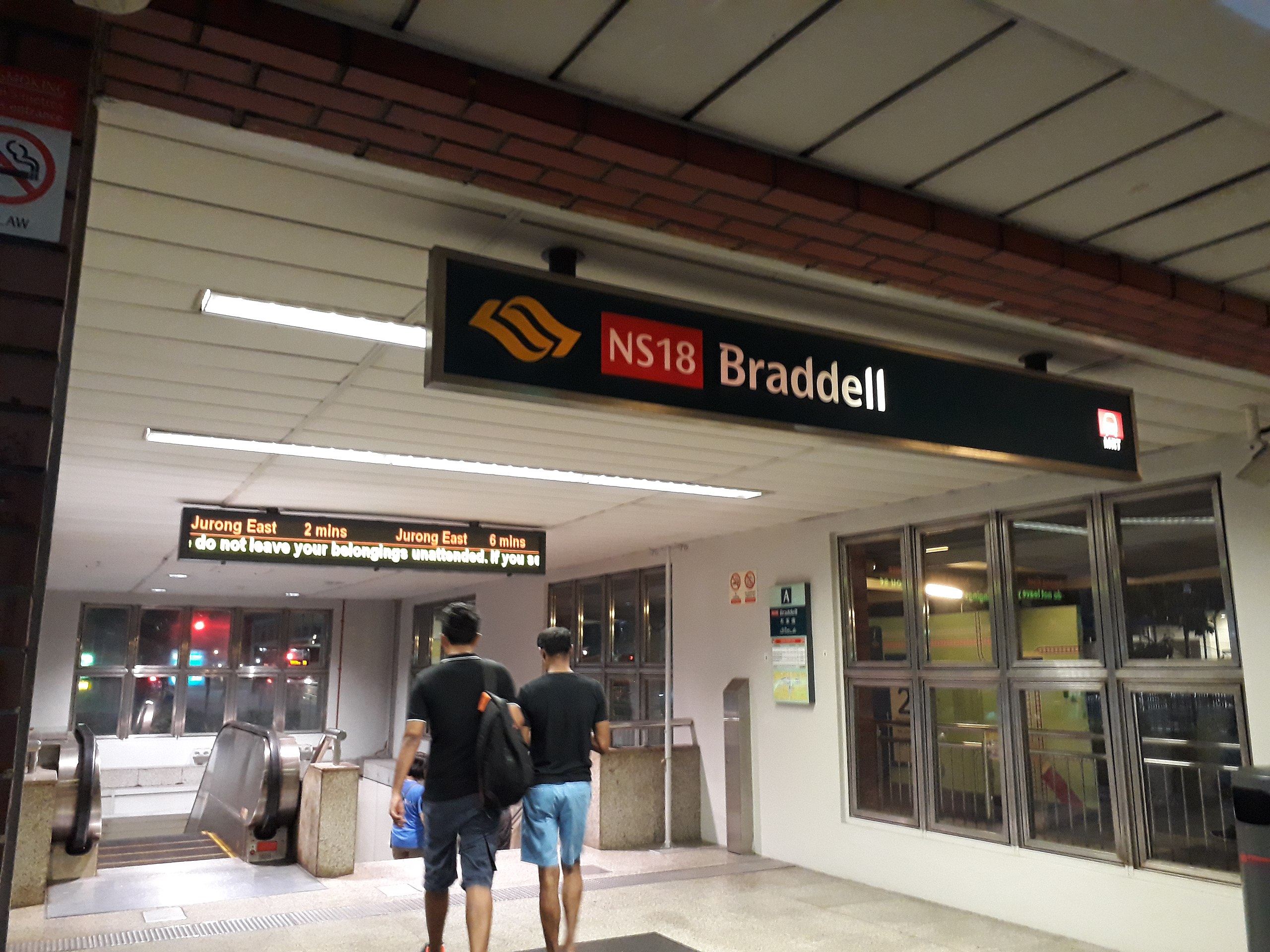NS18 Braddell MRT Station Singapore MRT North South Red line