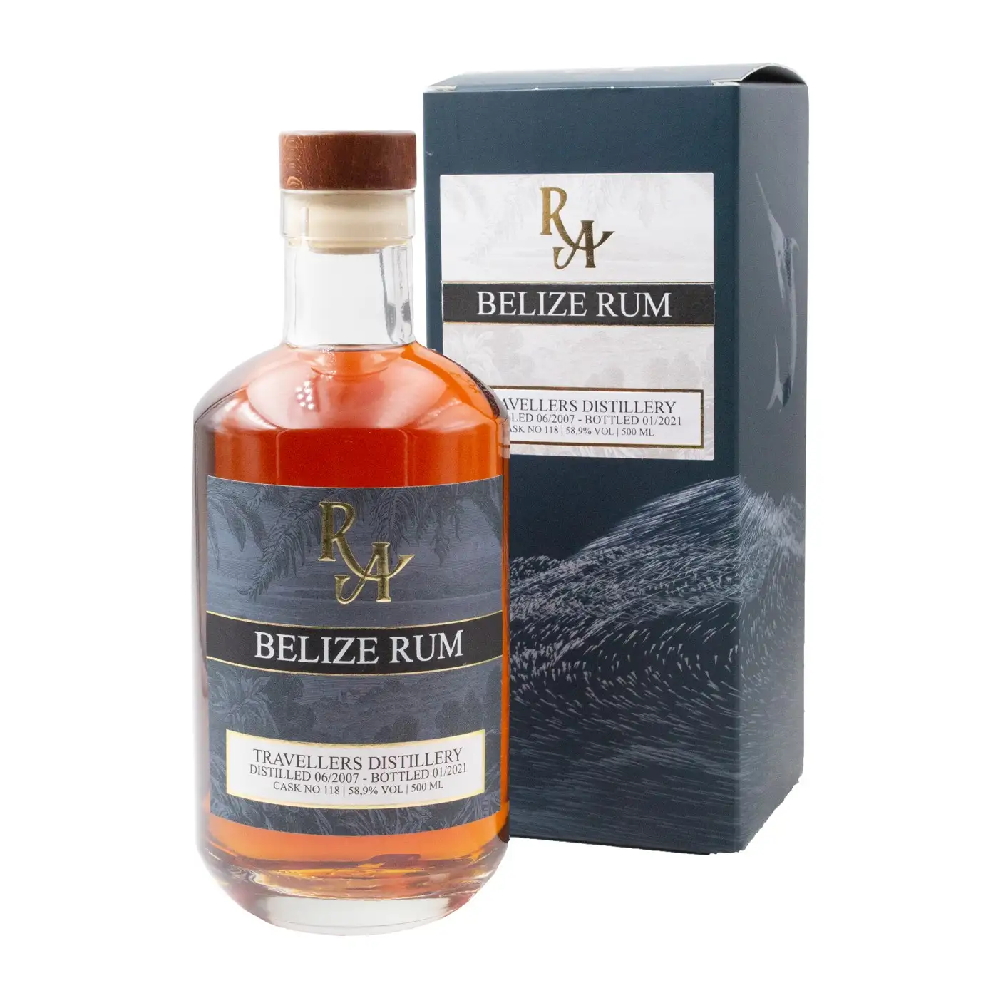 Image of the front of the bottle of the rum Rum Artesanal Belize Rum MBT