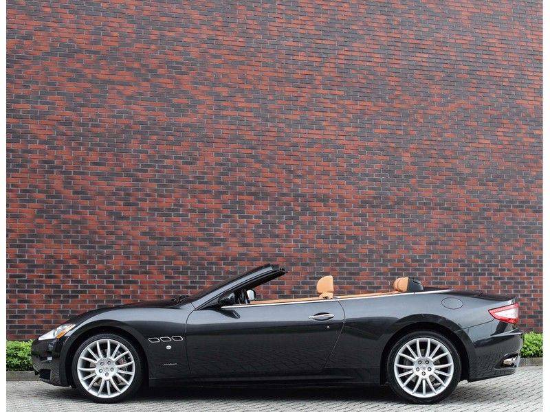 Maserati GranCabrio 4.7S *Grigio Maratta*Bose*Nieuwstaat!* afbeelding 18