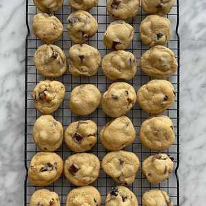 Extra soft chocolate chip cookies