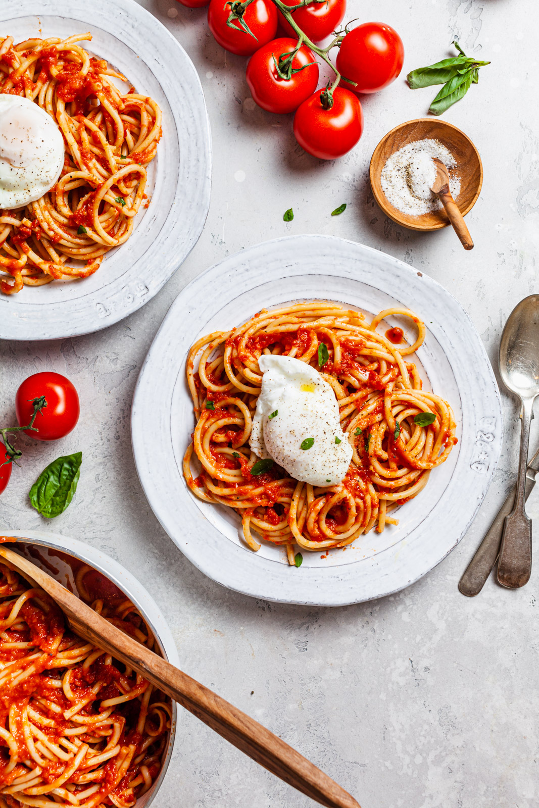 20 Minute Marinara Pasta With Poached Eggs