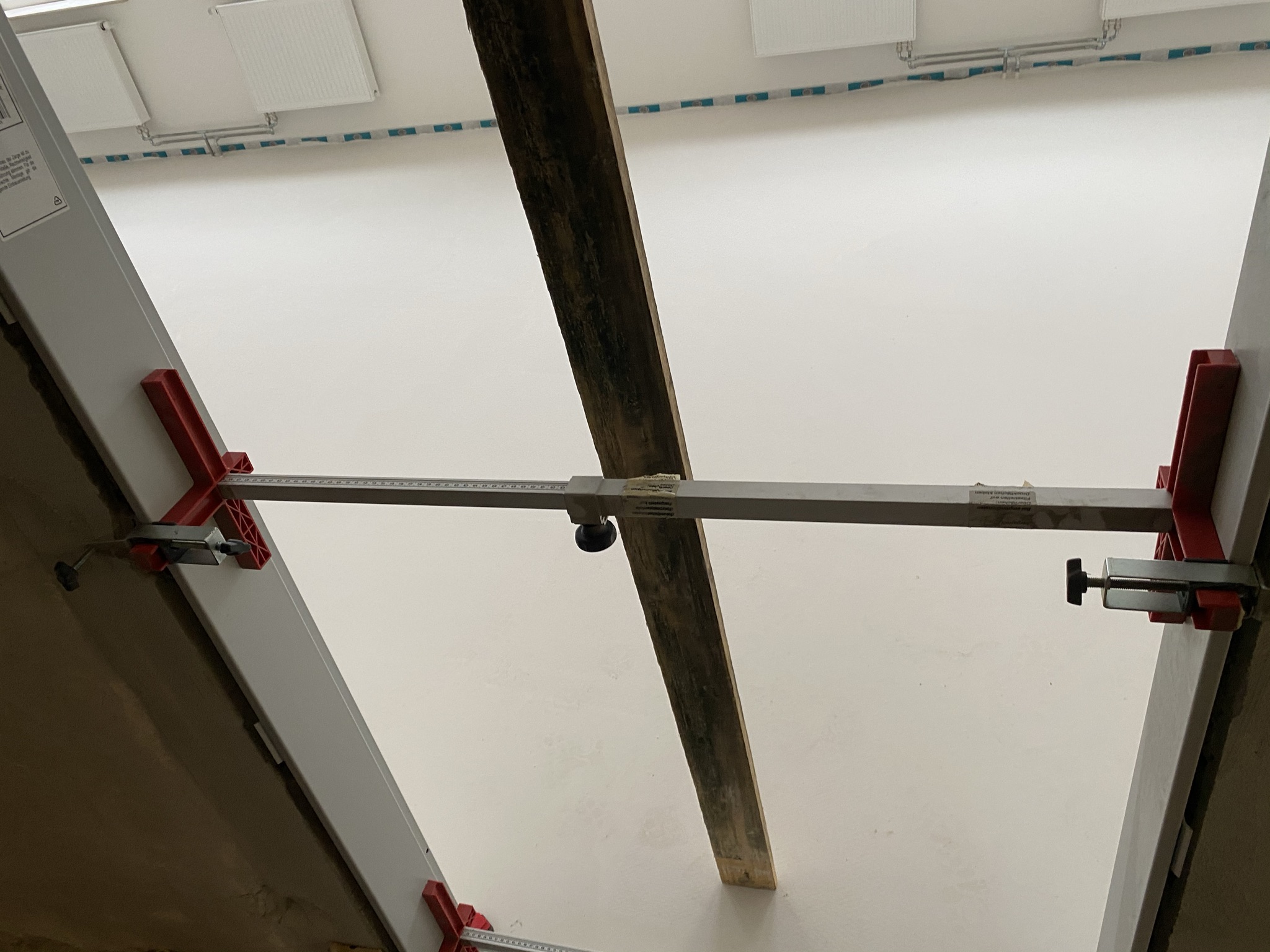 Decke und Fußboden neu...