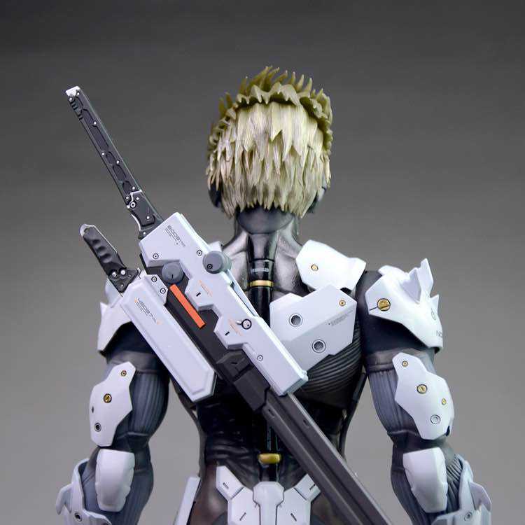 「Cola Repaint」Metal Gear Raiden White Version