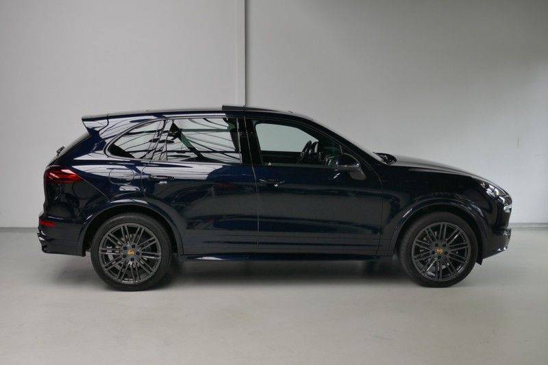 Porsche Cayenne 3.0 D Sportpakket - Pano - Luchtvering afbeelding 4