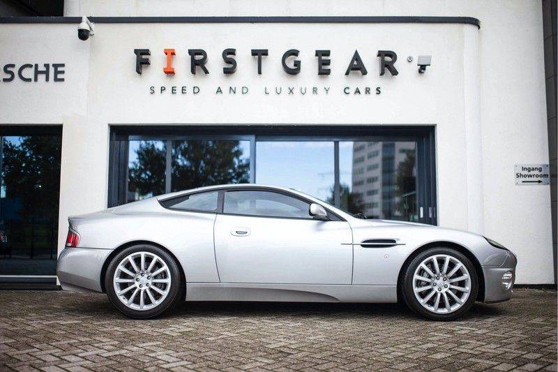 Aston Martin V12 Vanquish 5.9 *Absolute nieuwstaat!* afbeelding 3