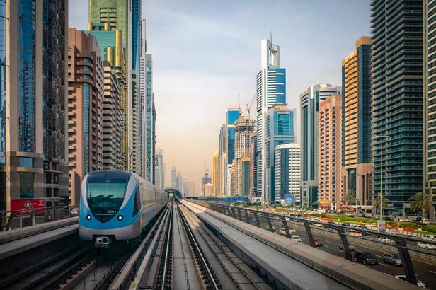Dubai, Smart Buildings, Train, smart transportation, 