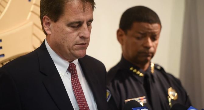 oh my god twitter doesn’t include alt text from images in their API