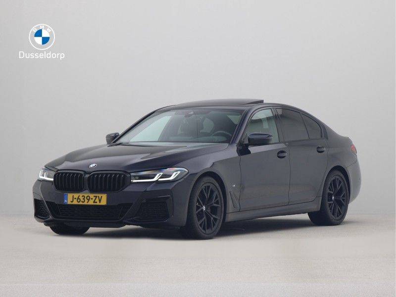 BMW 5 Serie Sedan 520i High Executive M-Sport Automaat afbeelding 1