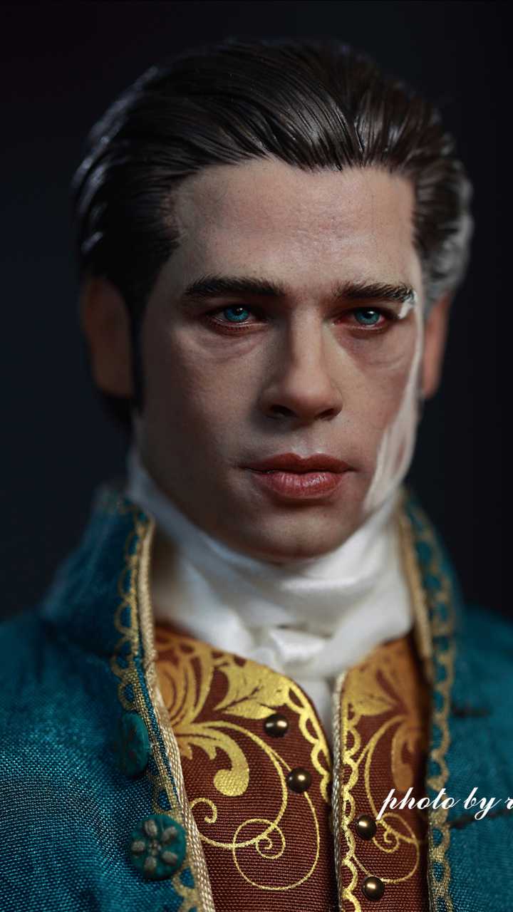 Yunsil Vampire 1/6 Figure