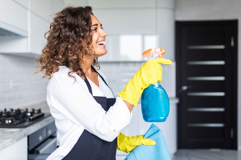 Vind schoonmaakwerk of huishoudelijk werk in Rotterdam als baan of bijbaan