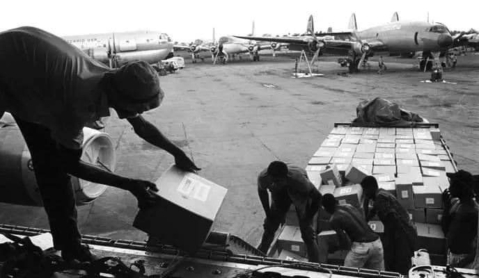 Jack Finucane overseeing the delivery of life-saving aid in Biafra, Nigeria.