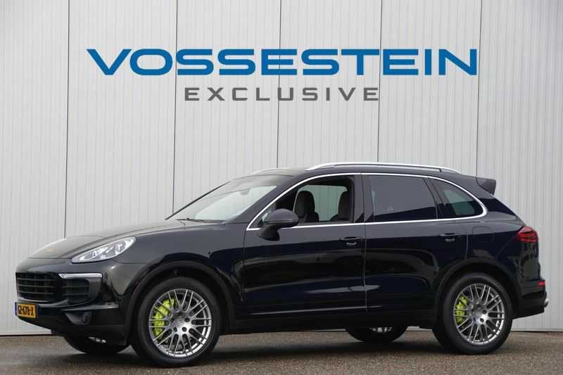 Porsche Cayenne 3.0 S E-Hybrid / Camera / Elektr. klep / 20inch / 1e Eigenaar / 85dkm NAP / NL-Auto