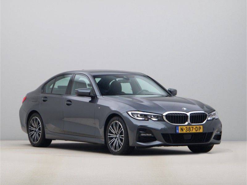 BMW 3 Serie 330i Exe M-Sport afbeelding 7