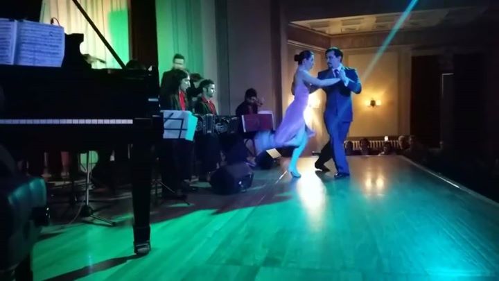 El Abrazo Tango Σχολη Χορου