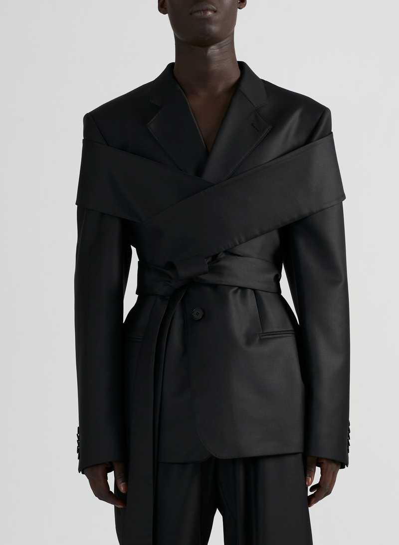 Perin Soft Tailoring Wool Black, front view. GmbH AW22 collection.