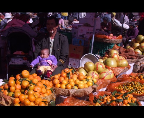 China Fruit Markets 26
