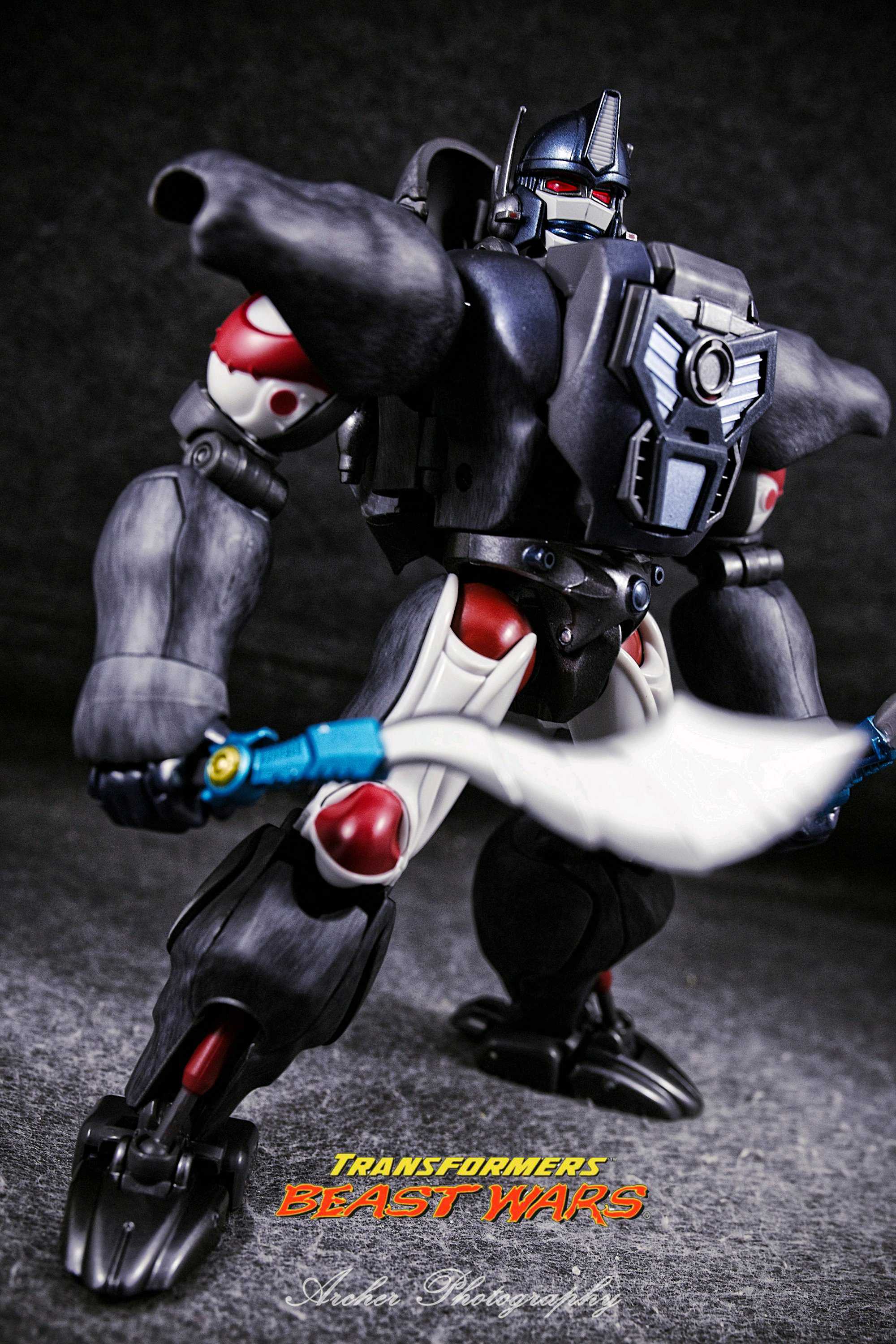 Transformers Masterpiece MP-32 Optimus Primal