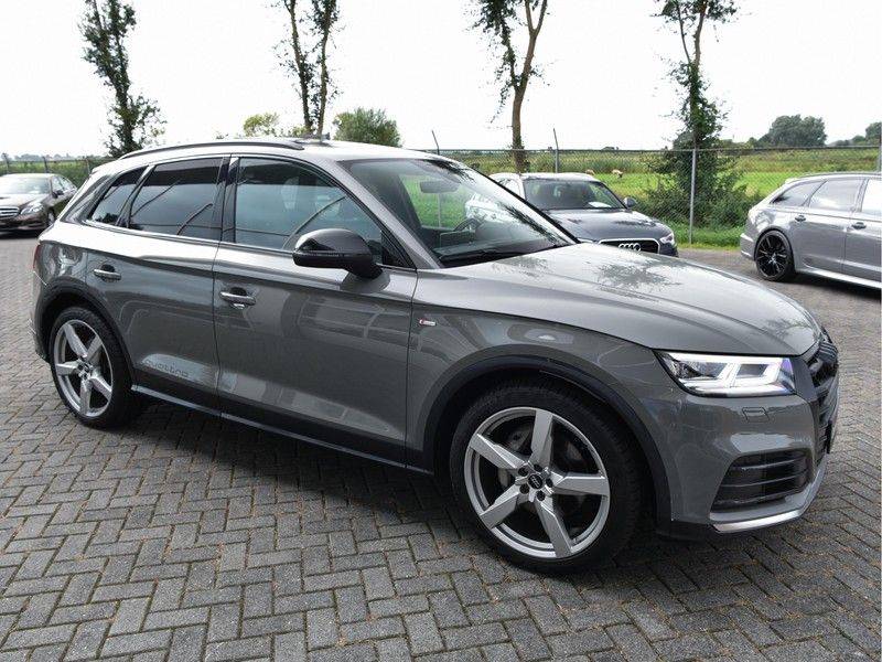 Audi Q5 3.0TDI 286pk Quattro S-Line Black Edition Pano Carbon B&O Keyless Camera 20-Inch Trekhaak afbeelding 9